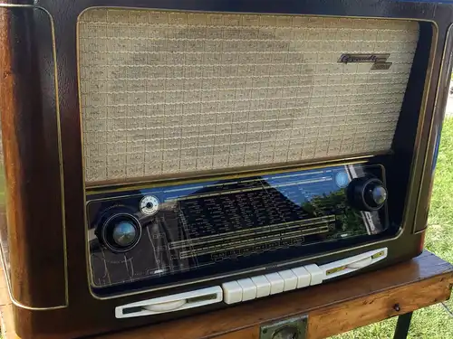 Nr. 47 Grundig 4035W – Baujahr 1953 -55 - Röhrenradio  