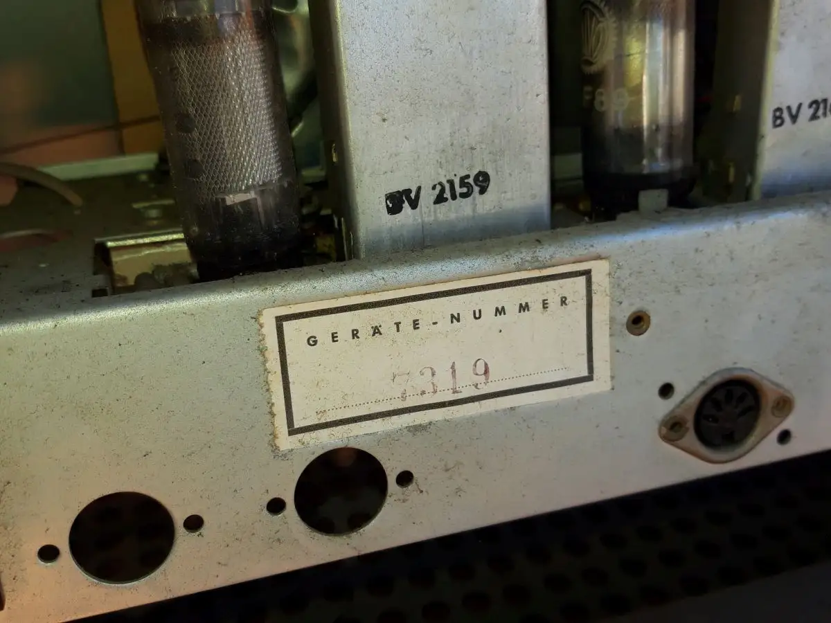 Nr. 48 Simonetta Stereo – Quelle Versandhaus – Vollstereo Röhrengerät  - Röhrenradio   17