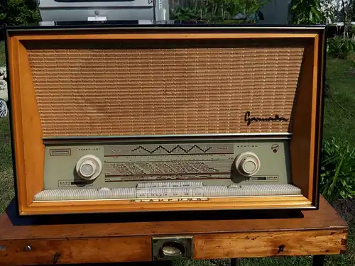 Nr. 49 Blaupunkt Granada Typ 21300 – Baujahr 1961/62  - Röhrenradio  