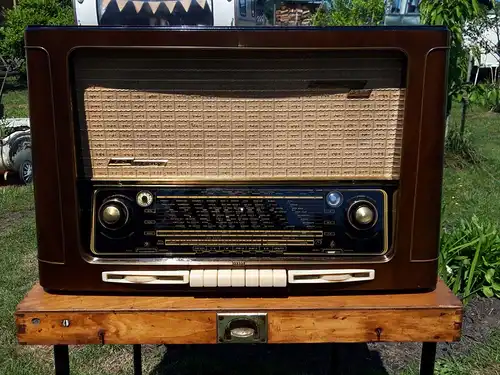 Nr. 53 Grundig Ty 4035W/3D – Baujahr 1954/55 - Röhrenradio  