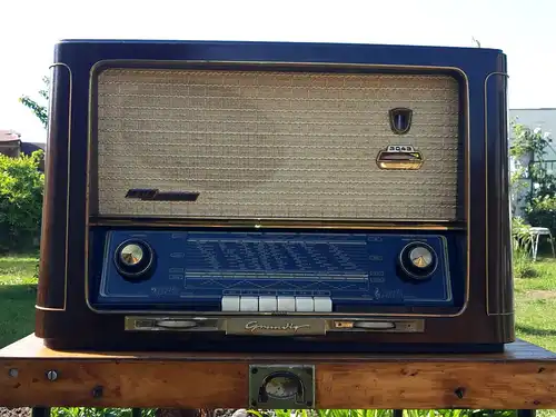 Nr. 65 Grundig 3043/3D – Baujahr 1954/55  - Röhrenradio  