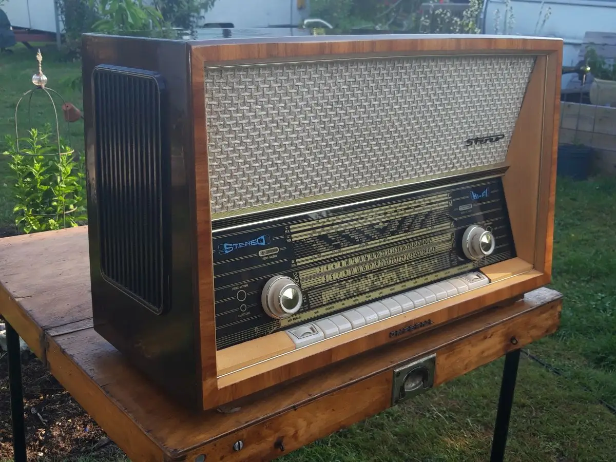 Nr. 70 Imperial Vollstereo-Super 609T – Baujahr 1960/61  - Röhrenradio   1