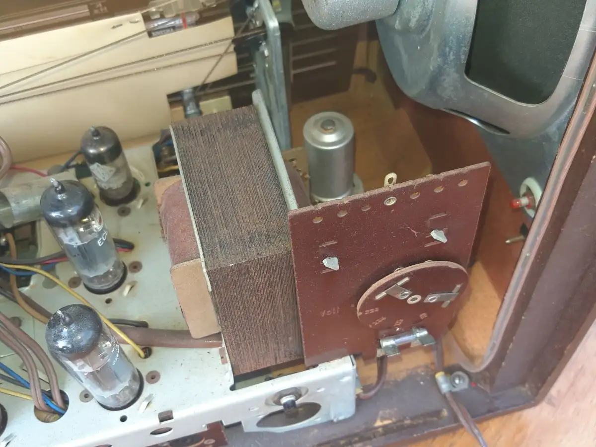 Nr. 70 Imperial Vollstereo-Super 609T – Baujahr 1960/61  - Röhrenradio   14
