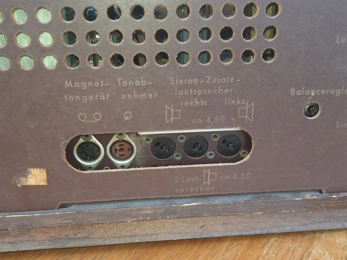 Nr. 70 Imperial Vollstereo-Super 609T – Baujahr 1960/61  - Röhrenradio   20
