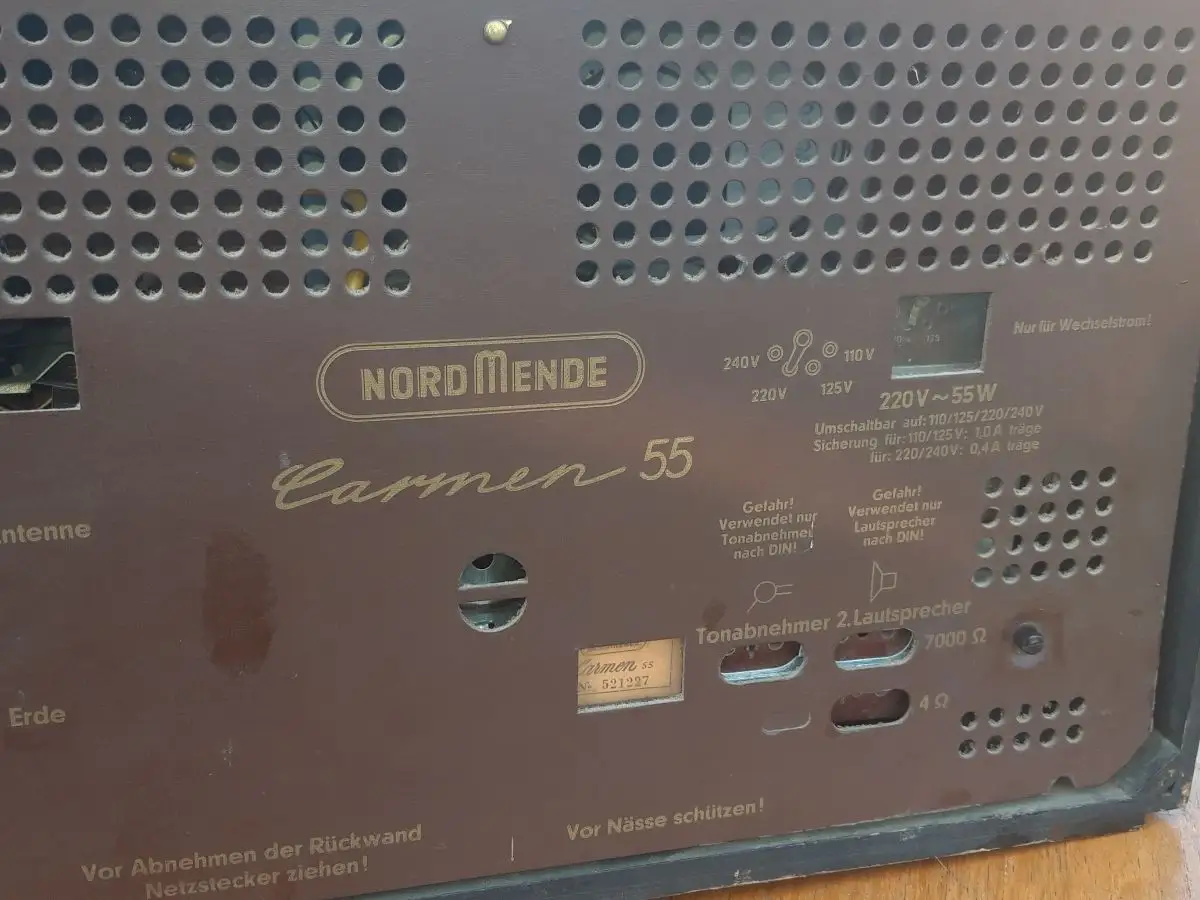 Nr. 71 Nordmende Carmen 55 mit original Schaltplan – Baujahr 1954/55- Röhrenradio   23