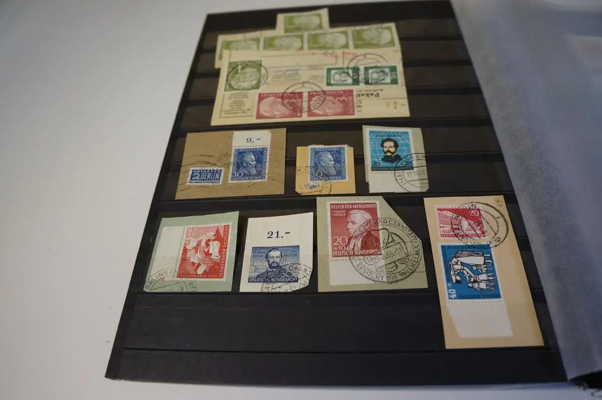 Bund Lot 50er Jahre teils Ober-/Seitenrand auf Papier (26870H)