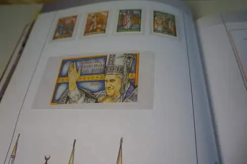 Vatikan Jahrbuch 2007 postfrisch (27512)