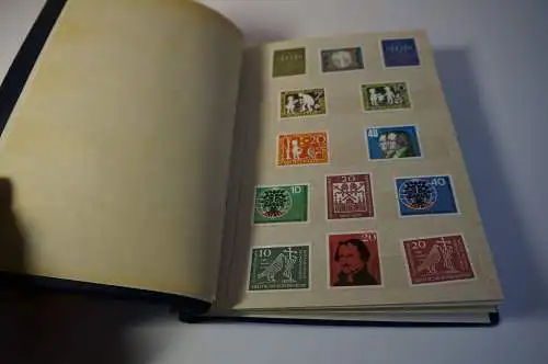 Bund Ministerjahrbuch 1960-1961 postfrisch blaue Ausgabe (27578)