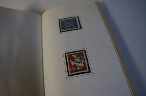 2 Sonderbücher Bund zu Postkongress 1963 + 1976 (27576)