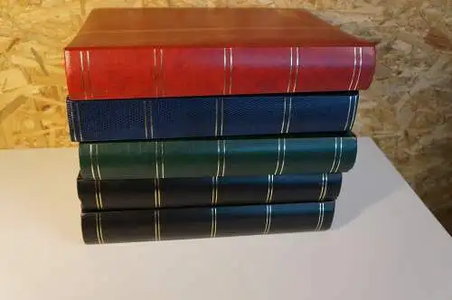 5 Einsteckbücher 60 schwarzen Seiten in versch. Farben (28120)