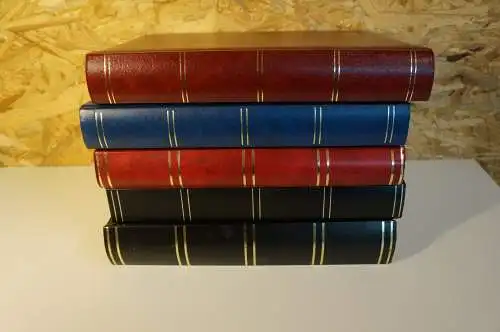 5 Einsteckbücher mit je 60 weißen Seiten verschiedene Farben (28133)