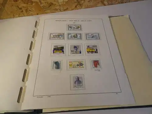 Berlin 1955-1990 postfrisch komplett inkl. Schaubek Vordruck (26475)