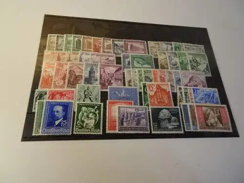 Deutsches Reich postfrisches Lot 30/40er Jahre, Michel 570,- (26450)