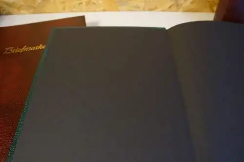 3 Einsteckbücher 60 schwarzen Seiten in versch. Farben (28366)
