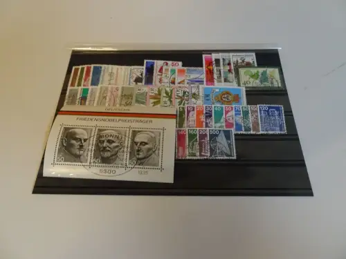 Bund Jahrgang 1975 gestempelt komplett (19975)