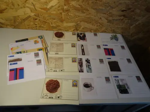 70 Ganzsachen Liechtenstein postfrisch (25915)