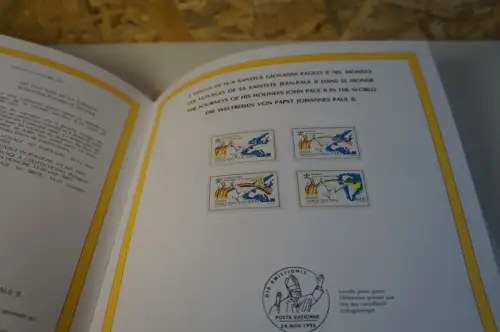 Vatikan Jahrbuch 1992 postfrisch (28125)