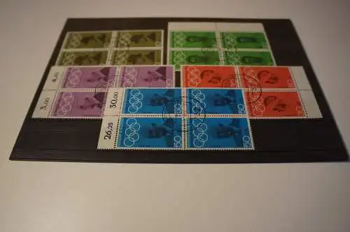 Bund 12 verschiedene Viererblocks aus 1968 gestempelt (30024)