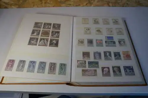 Österreich 1960-1990 postfrisch komplett (30161)