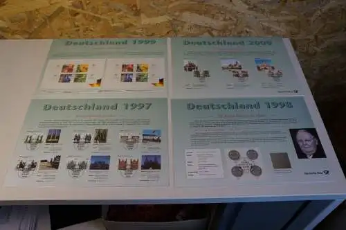 Deutschland 1997-2003 8 Blätter mit Paaren + Viererblocks (30189H)