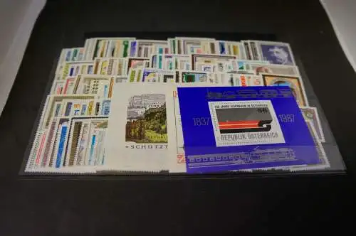 Österreich 1985-89 komplett postfrisch (30583)