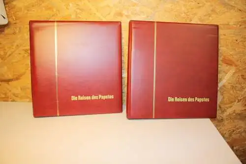 2 Safe Binder rot mit Aufdruck "Reisen des Papstes" 14 Ring (30860)