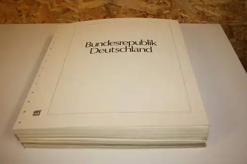 Bund 1960-1990 komplett (inkl. Heuss Lumo + liegend) postfrisch (30873)