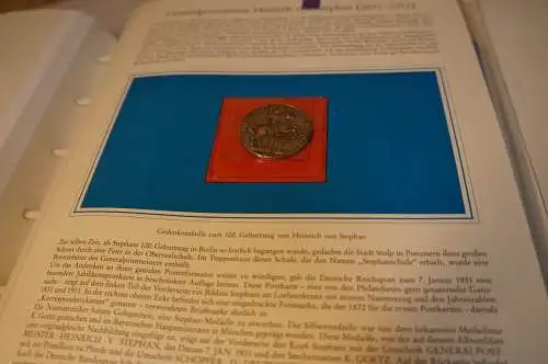 UPU 4 Bände über 195 Blatt Abosammlung (31725)