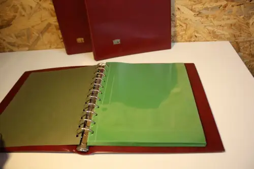 3 Safe Variant Alben in rot mit 35 Hüllen für ETB (32019)