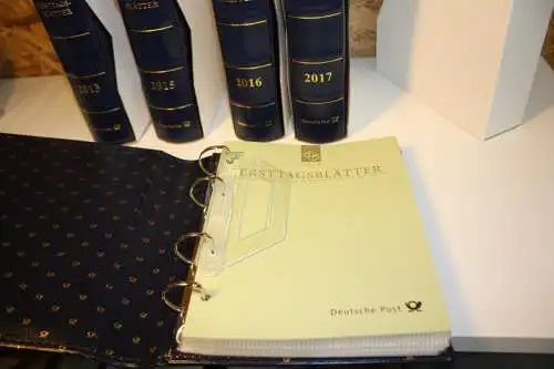 Dt. Post 5 ETB Alben mit Jahreszahlen am Rücken (32039)