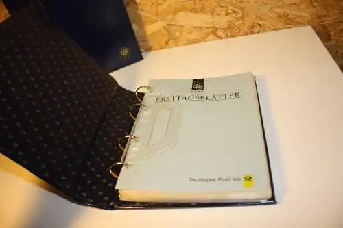 Dt. Post 5 ETB Alben mit Jahreszahlen am Rücken (32037)