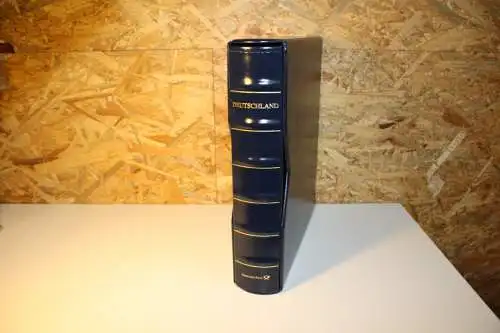 Dt. Post Deutschland Plus 2022-2023 falzlos inkl. Binder + Schuber (32094)