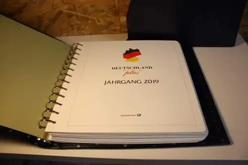 Dt. Post Deutschland Plus 2019-2021 falzlos inkl. Binder + Schuber (32111)