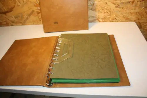 2 Safe Variant Alben in hellbraun mit Hüllen für ETB (32110)