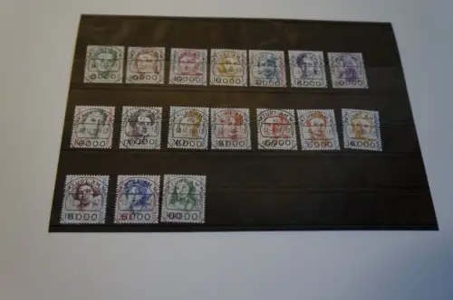 Berlin "Frauen" gestempelt komplett "Frankfurt" (32188)