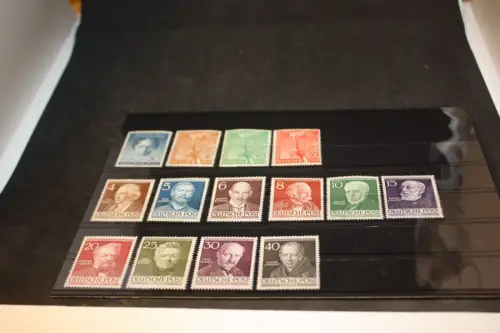 Berlin Jahrgang 1952 postfrisch (32305)