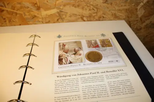 Vatikan 23 Numisbriefe in Album (32445)