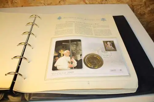 Vatikan 23 Numisbriefe in Album (32445)
