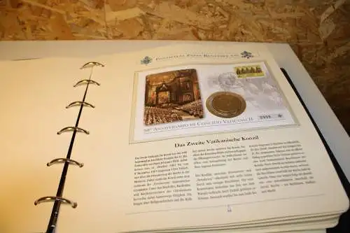 Vatikan 23 Numisbriefe in Album (32445)