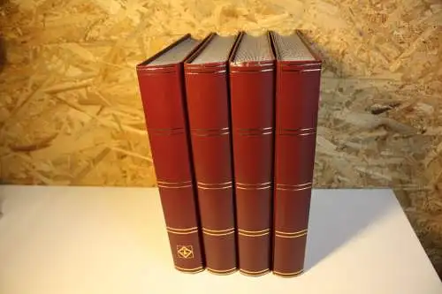 4 Einsteckbücher alle mit 60 Seiten in schwarz, rote Alben (32562)