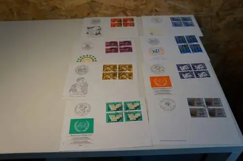 Schweiz Ämter 8 verschiedene Viererblock FDC (32642)