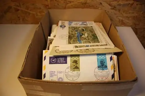 Olympiade 1972 über 300 Belege FDC/Sonderstempel (32693)