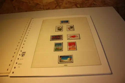 UNO Wien 1979-1993 postfrisch inkl. Lindner T (32697)