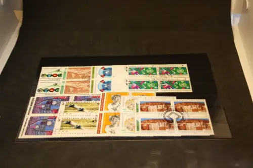 UNO Wien 18 verschiedene gestempelte Viererblocks aus 1982-84 (32734)