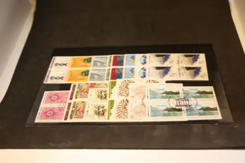 UNO Genf 20 verschiedene gestempelte Viererblocks aus 1982-84 (32735)