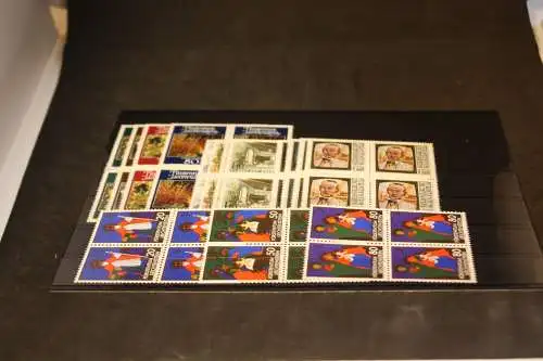 Liechtenstein 15 Viererblocke aus 1984 postfrisch (32750)