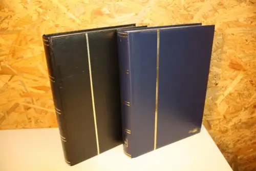2 Einsteckbücher 60 schwarzen Seiten in blau & schwarz (32793)