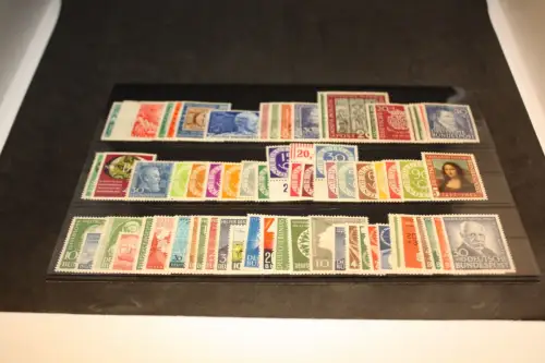 Bund 1949-1954 mit Falz komplett inkl. Posthorn (32816)