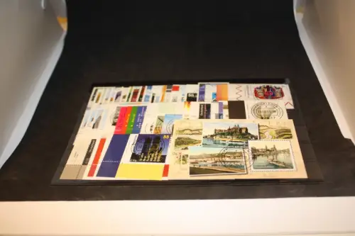 Bund Jahrgang 2011 komplett ohne selbstklebende gestempelt (32806)