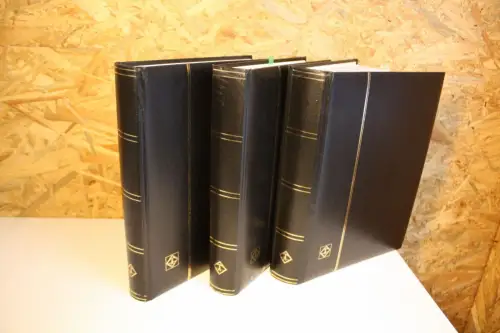 3 schwarze Einsteckbücher 60 Seiten in weiß, (33166)